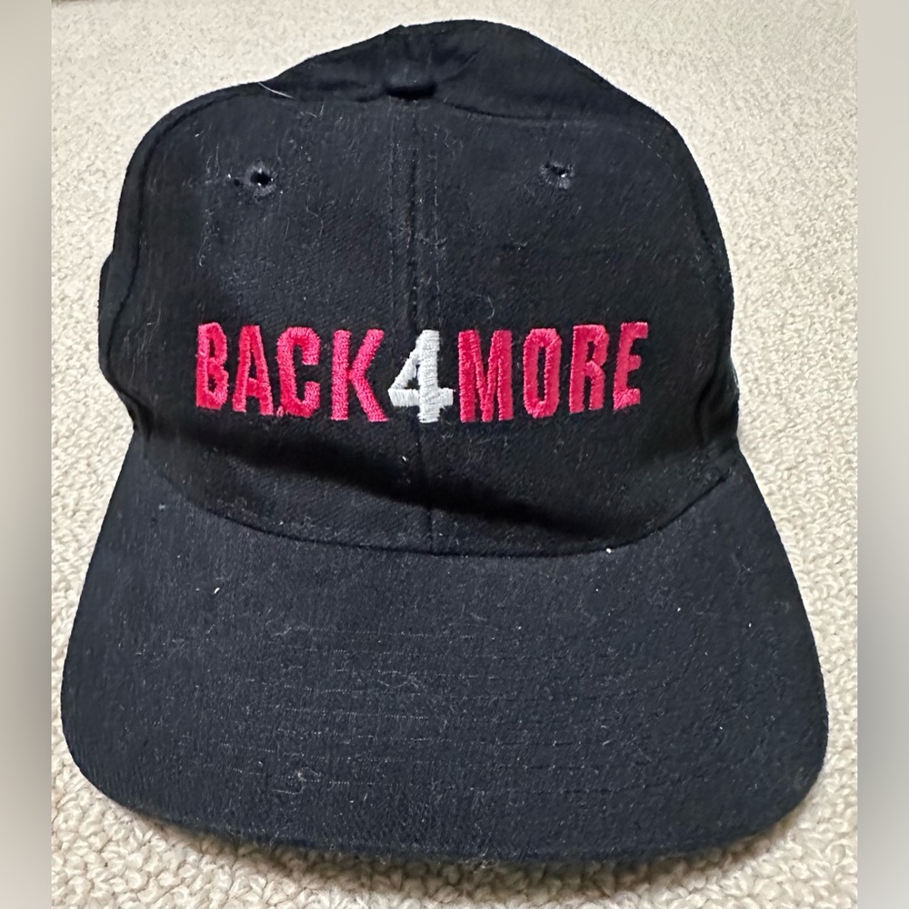 Michael Jordan back for more hat